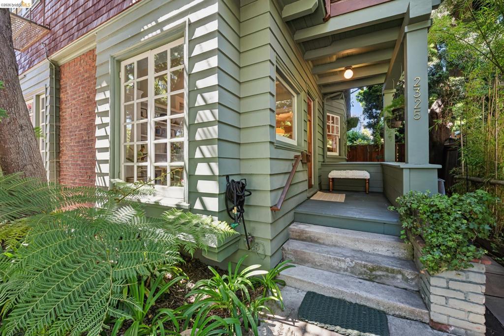 2325 Howe St ST 1, Berkeley CA 94705