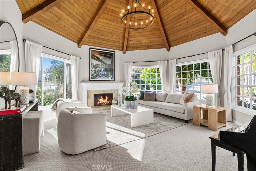 25712 Highplains Terrace