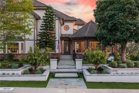 25712 Highplains Terrace Laguna Hills CA 92653