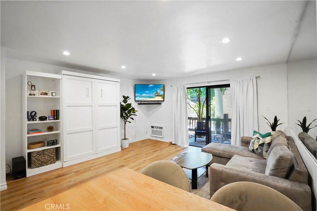 Photo of 22100 Burbank Boulevard #150F, Woodland Hills, CA 91367 (MLS # SR25214019)