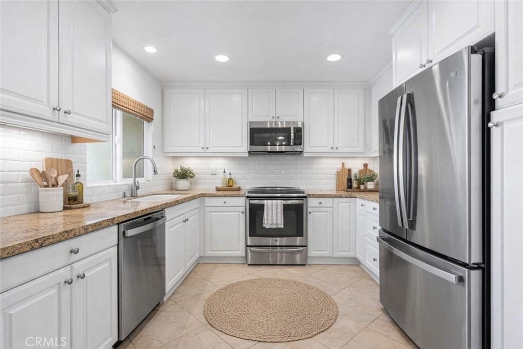 34002 Selva Road 369