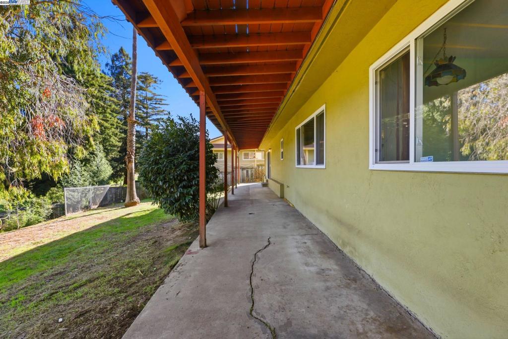 SEQUOYAH HILLS - Residential