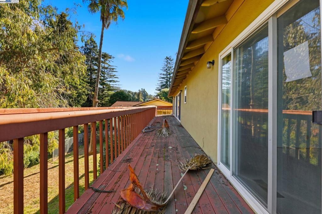 SEQUOYAH HILLS - Residential