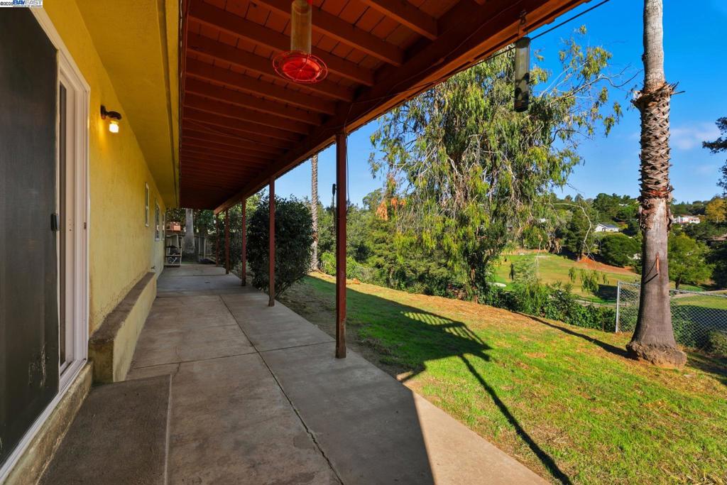 SEQUOYAH HILLS - Residential