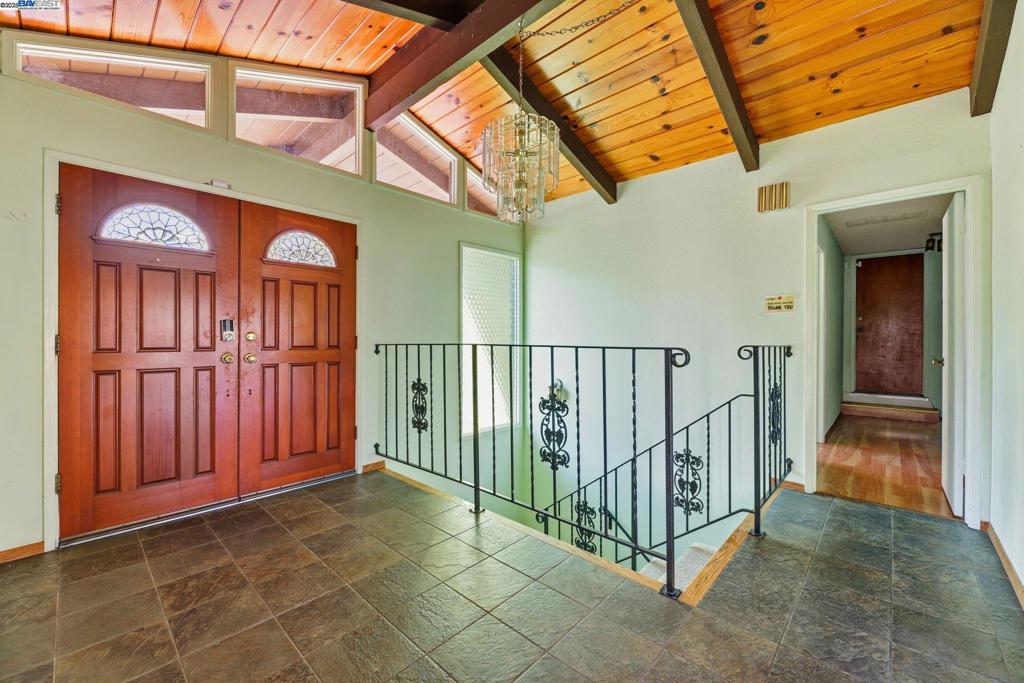 SEQUOYAH HILLS - Residential