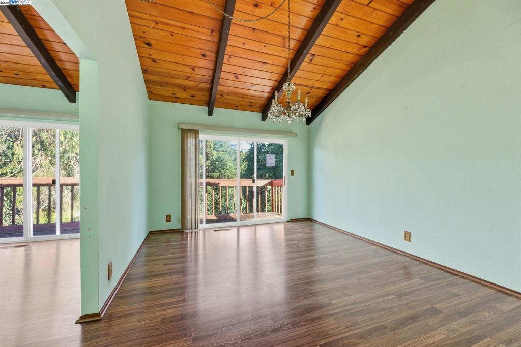 SEQUOYAH HILLS - Residential