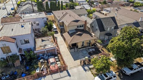 3887 S Van Ness Avenue Los Angeles CA 90062