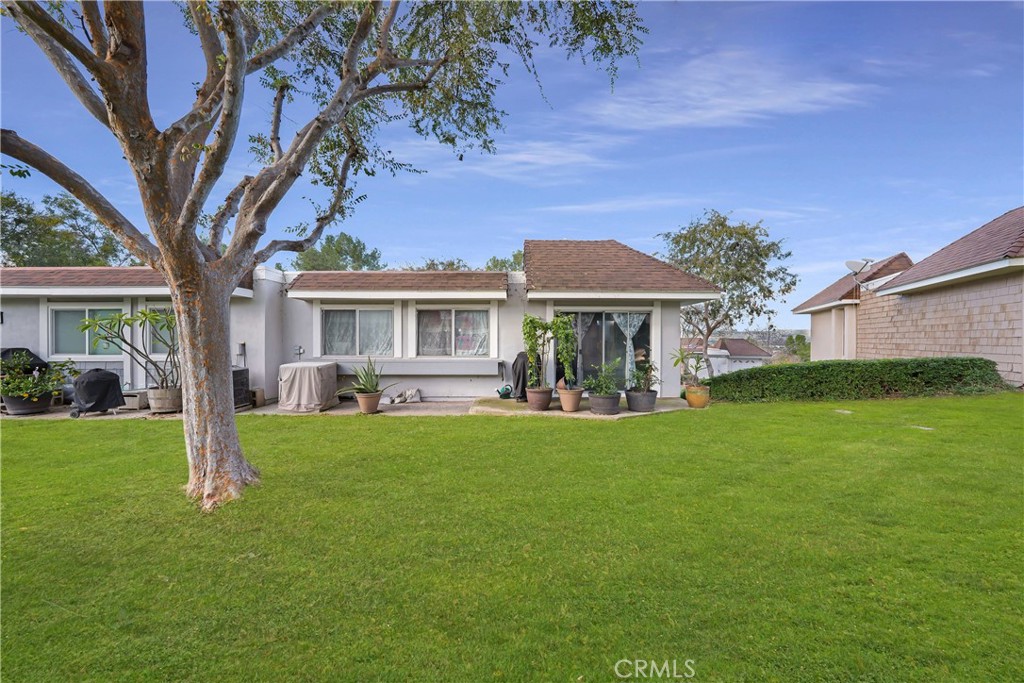 22256 Caminito Mescalero