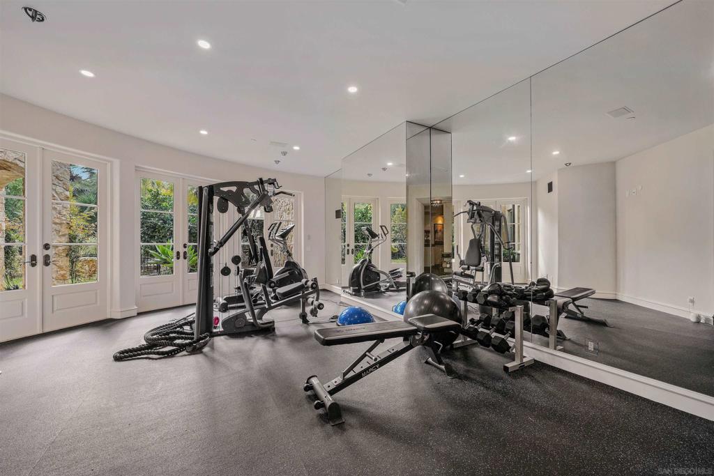 Rancho Santa Fe - Residential