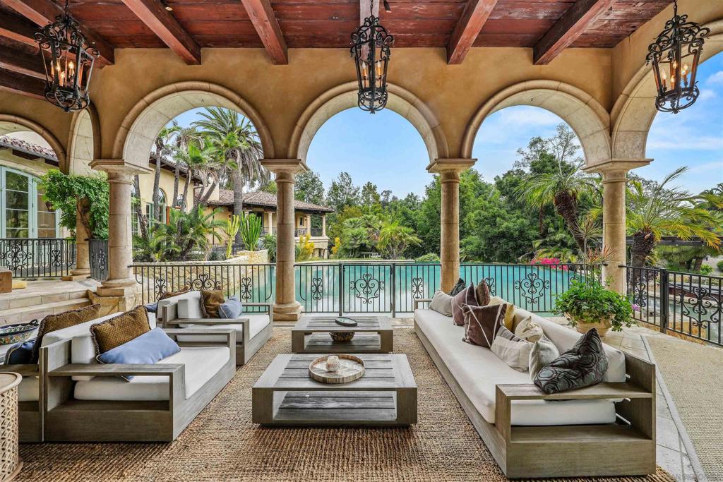 Rancho Santa Fe - Residential