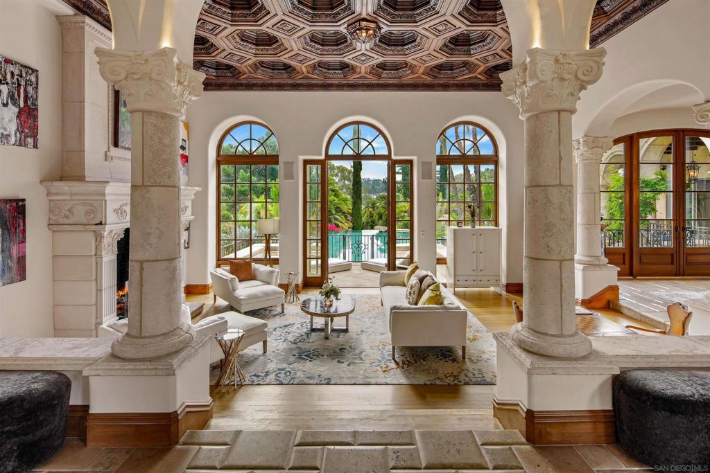 Rancho Santa Fe - Residential