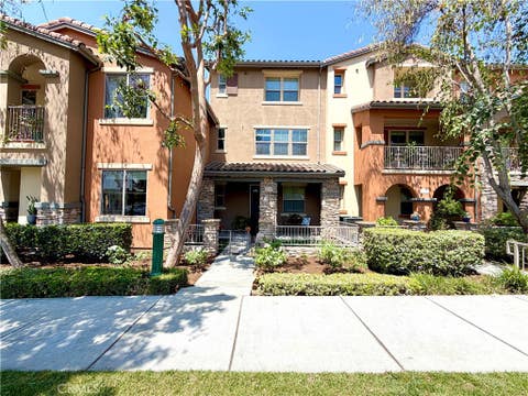 Photo of 115 Cornell Avenue, Claremont, CA 91711 (MLS # CV26108012)
