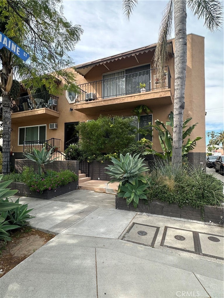 951 N Gardner ST 6, West Hollywood CA 90046