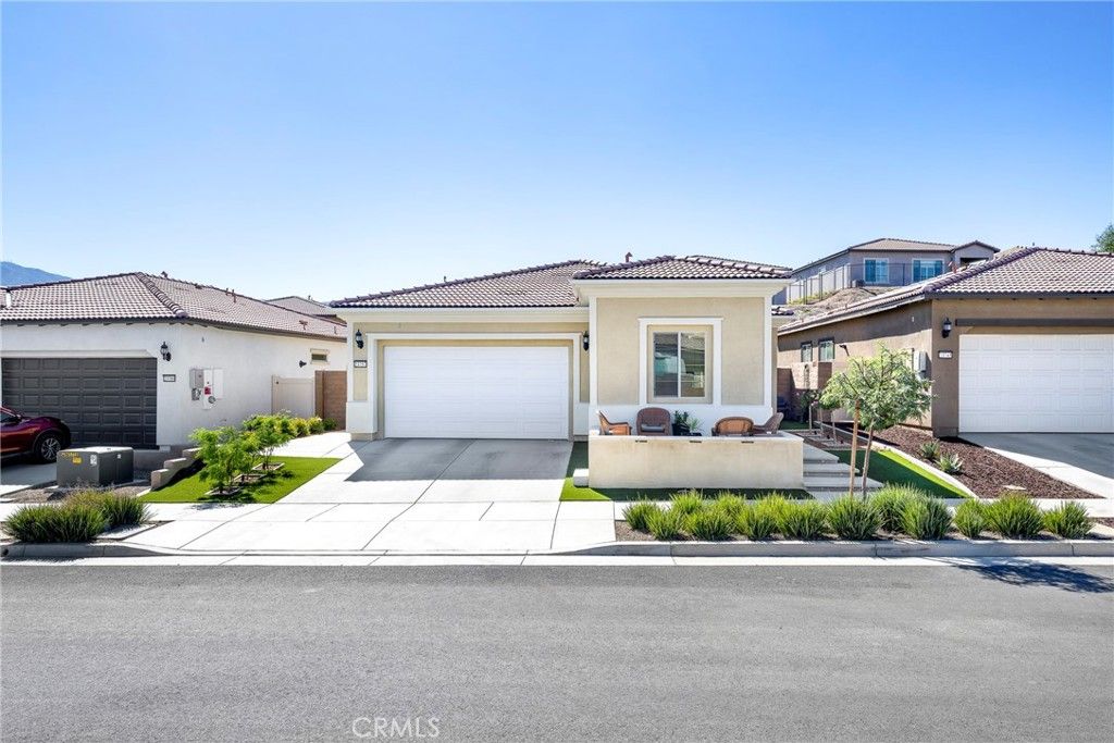 Photo of 23757 Highvale Drive, Corona, CA 92883 (MLS # CV25215424)