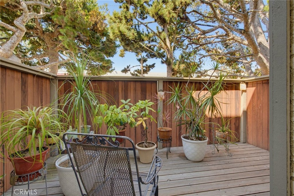 1404 Stanford Avenue