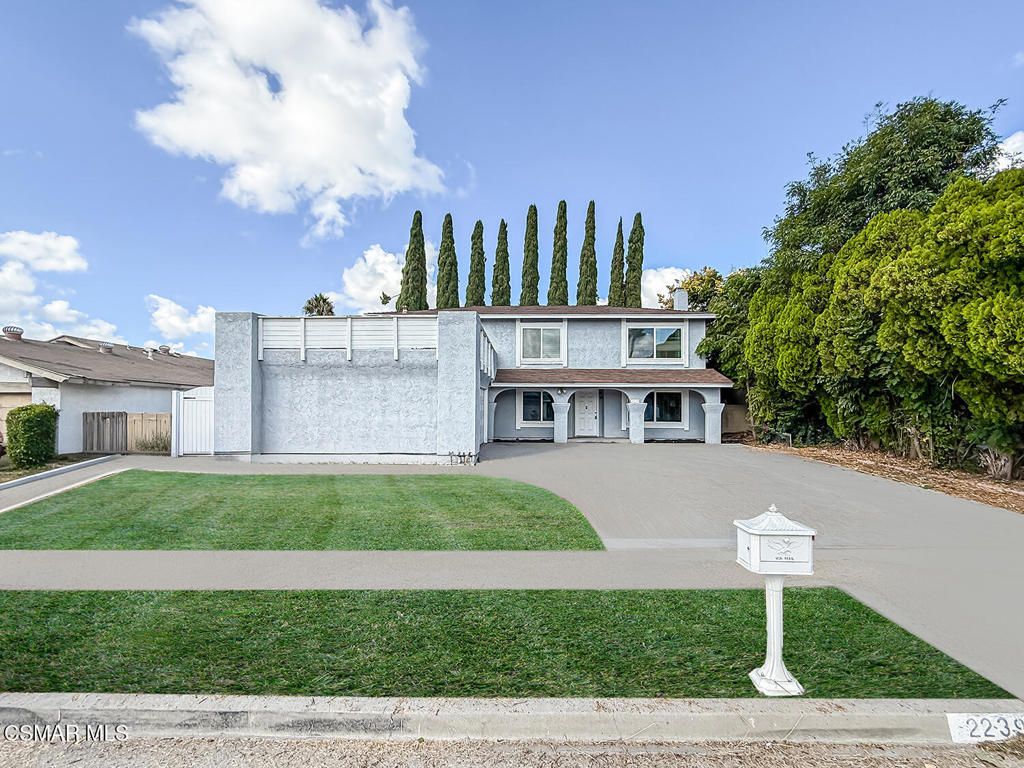 Photo of 2239 Mcdonald Street, Simi Valley, CA 93065 (MLS # 225005030)