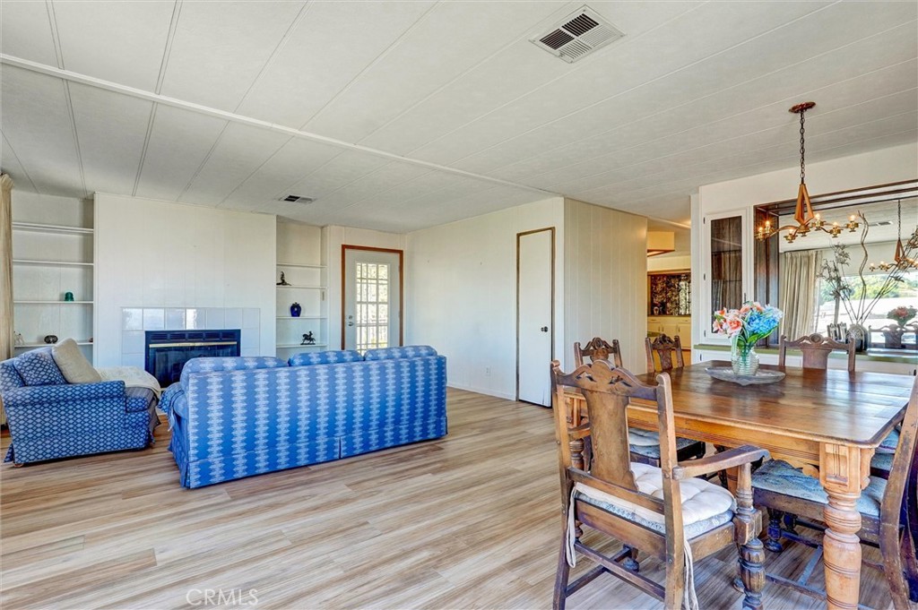 2550 Pacific Coast Highway 256