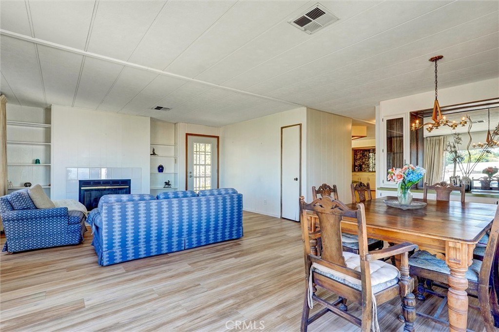 2550 Pacific Coast Highway 256