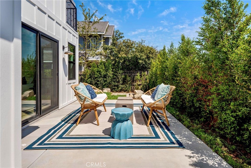 184 W Highland