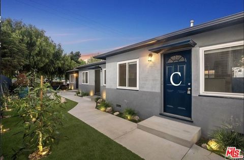 Photo of 3032 Exposition Boulevard #C, Santa Monica, CA 90404 (MLS # 25623083)