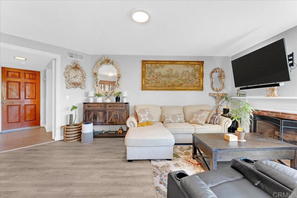 2916 Alanwood Court