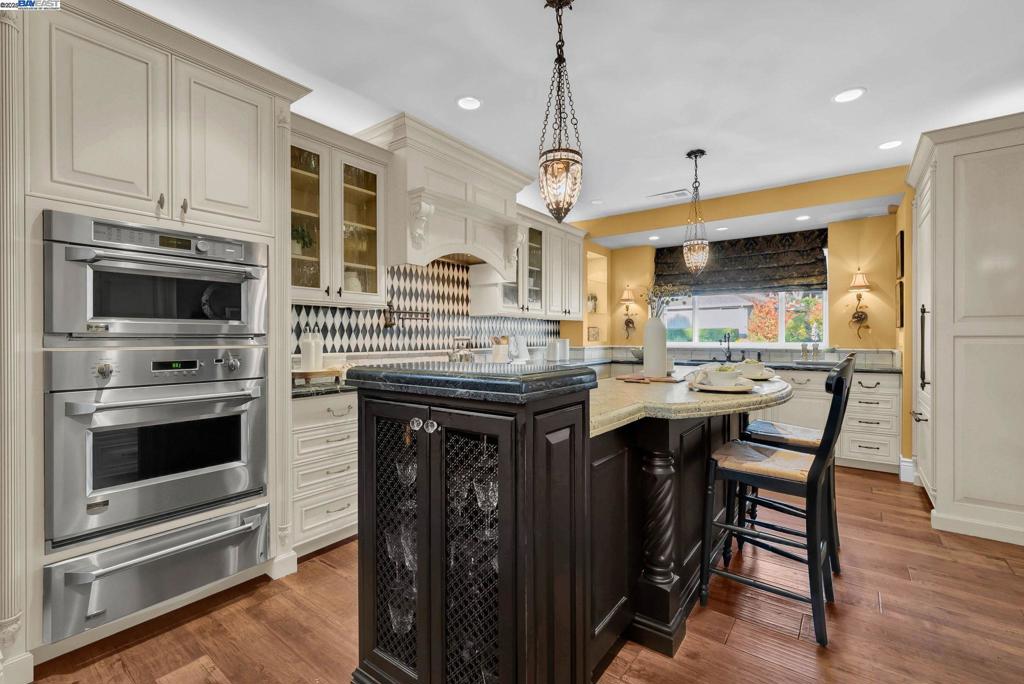 CROW CANYON C.C. - Residential