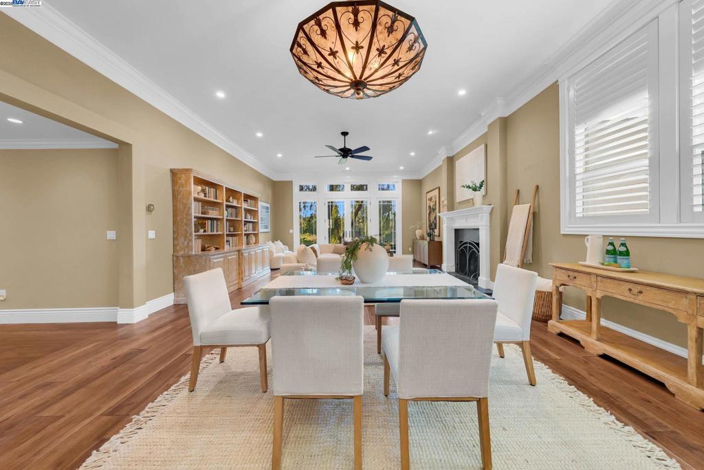 CROW CANYON C.C. - Residential