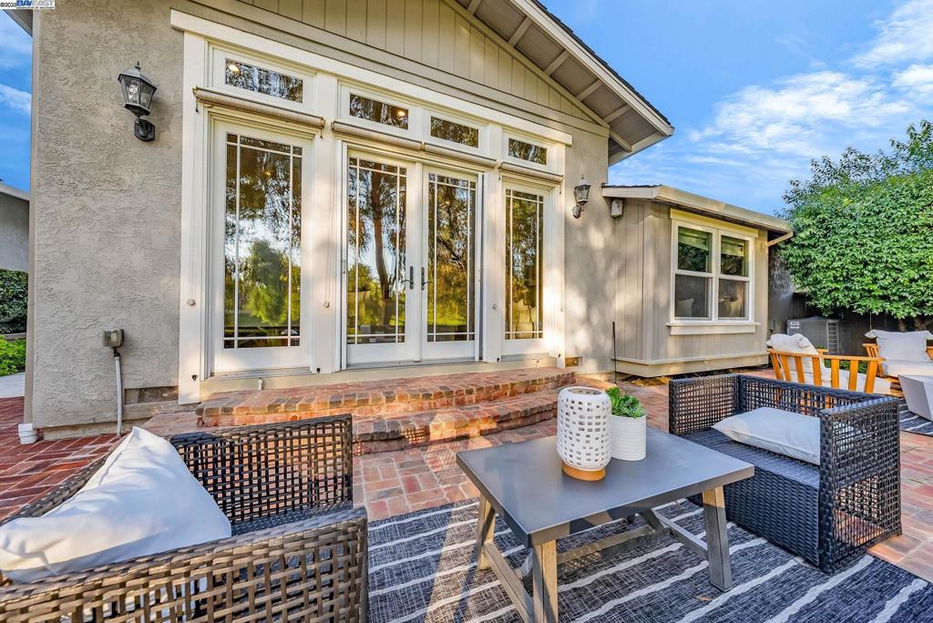 CROW CANYON C.C. - Residential