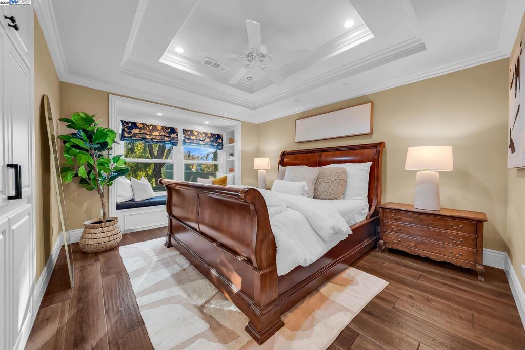 CROW CANYON C.C. - Residential