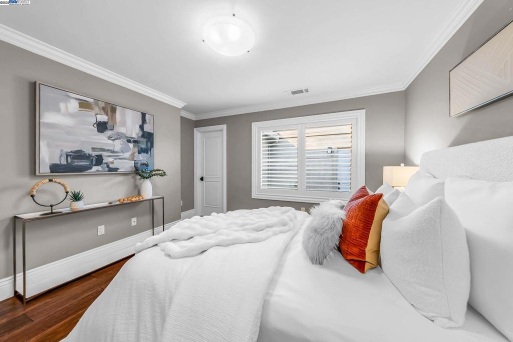 CROW CANYON C.C. - Residential