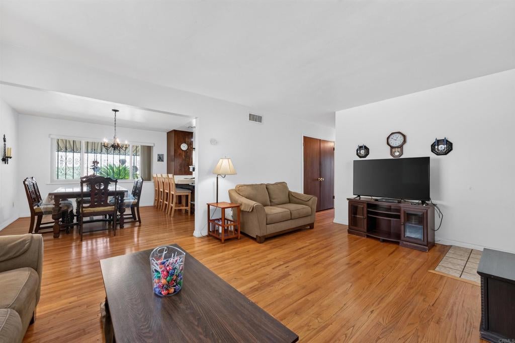 821 Angelo Drive