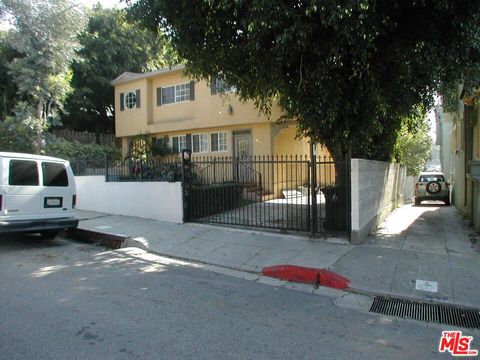 Photo of 6414 DIX Street, Los Angeles, CA 90068 (MLS # 25625379)