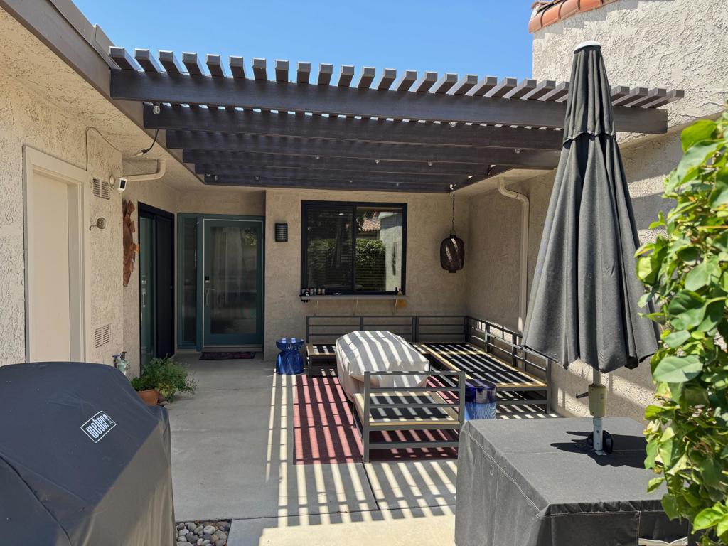 Sunrise Racquet Club - Residential