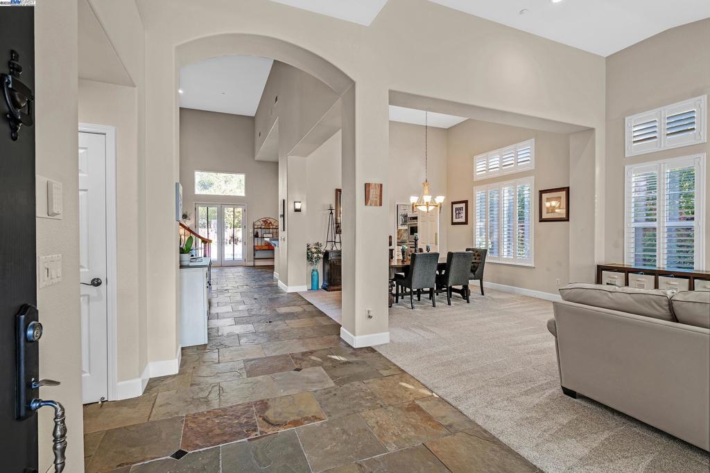 HENRY RANCH - Residential