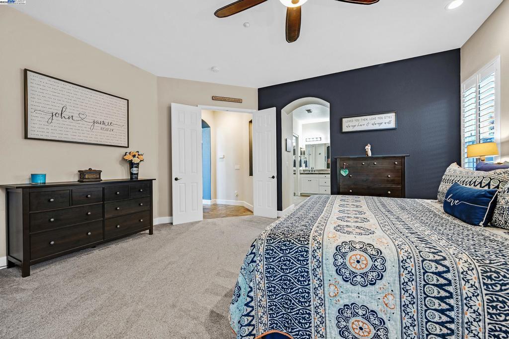 HENRY RANCH - Residential