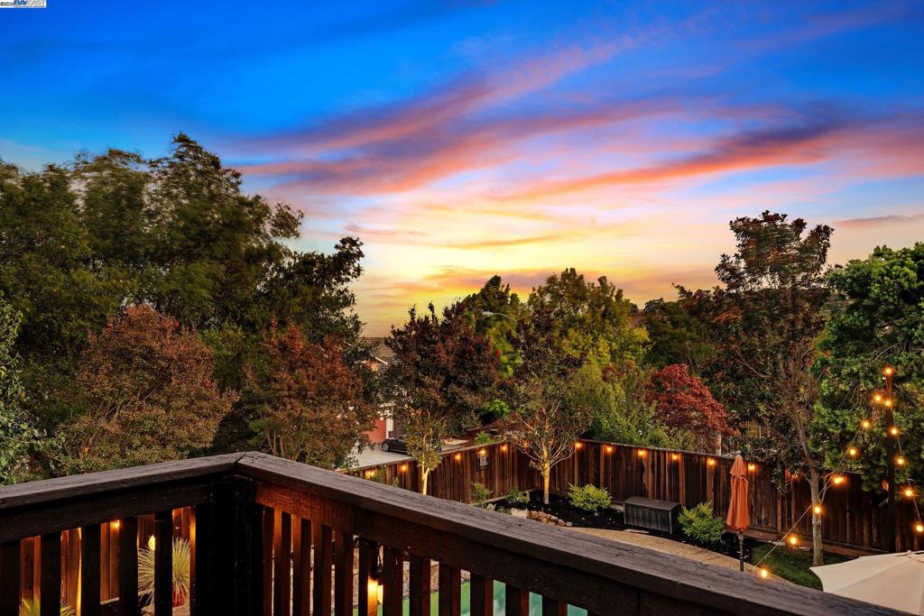 HENRY RANCH - Residential