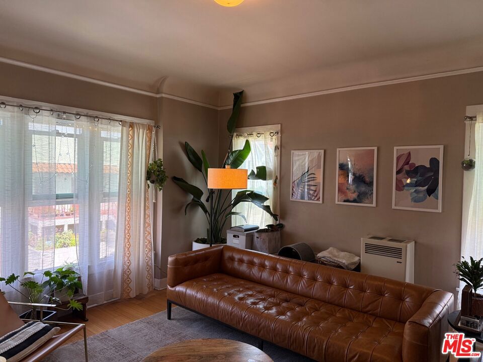 Properties 1 940 Marview Avenue