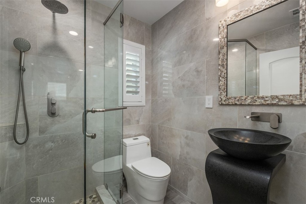 26151 Via California, Dana Point CA 92624 - Photo 19