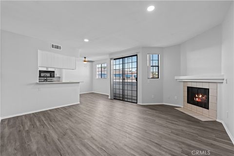 526 N Hollywood Way Burbank CA 91505