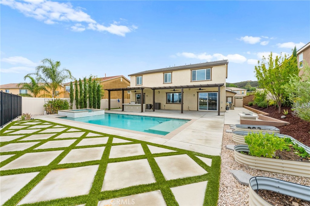 45745 Altree Court