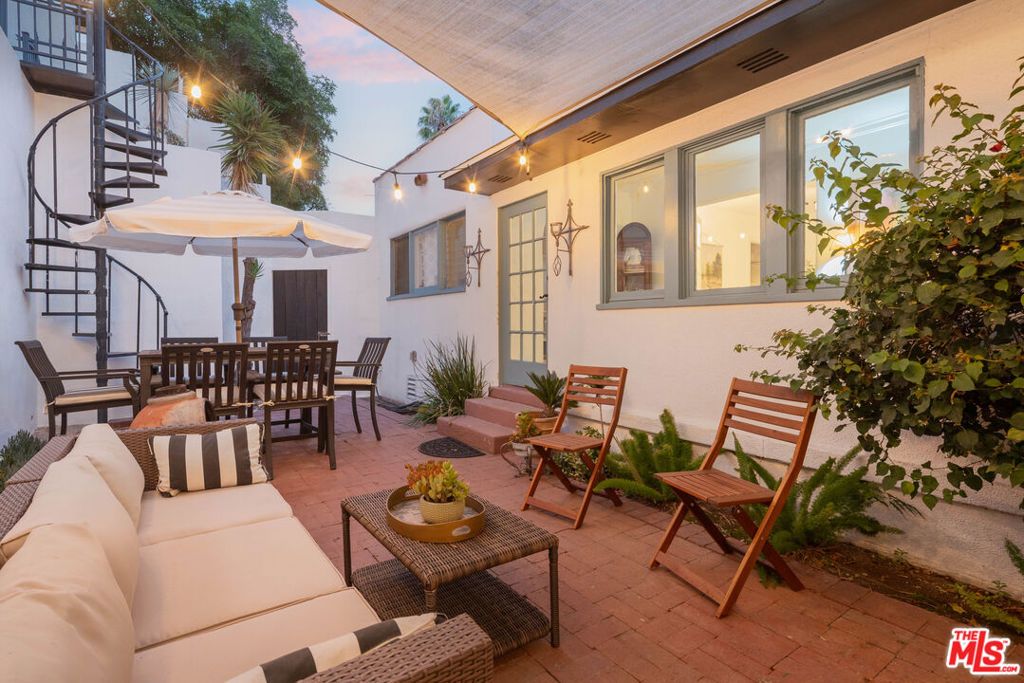 Photo of 6911 Camrose Drive, Los Angeles, CA 90068 (MLS # 25600991)