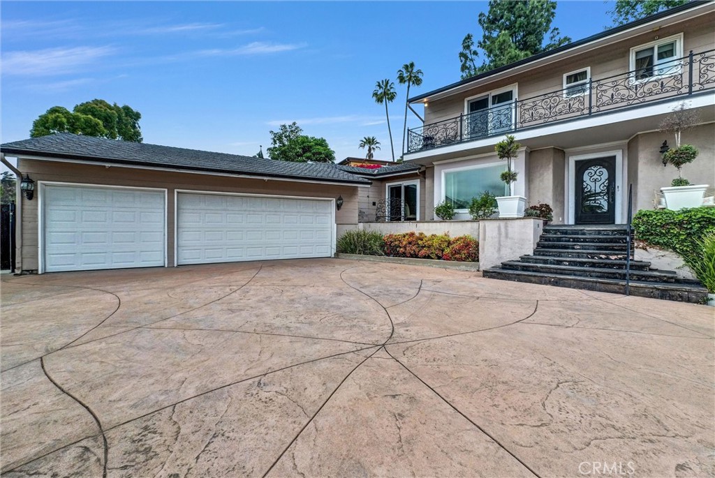 6226 Stanford Way