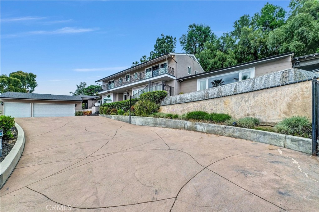 6226 Stanford Way