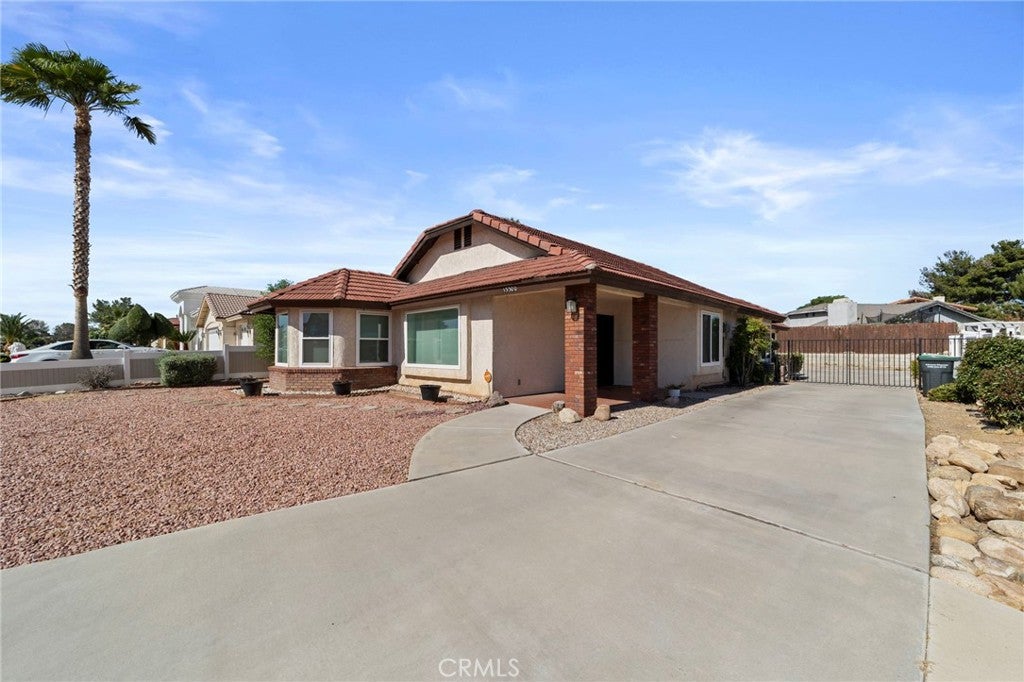 13300 Tamarisk