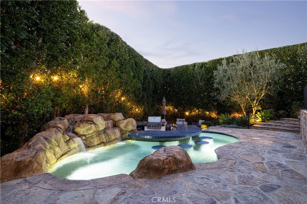 420 De Sola Terrace, Corona Del Mar CA 92625 - Photo 39