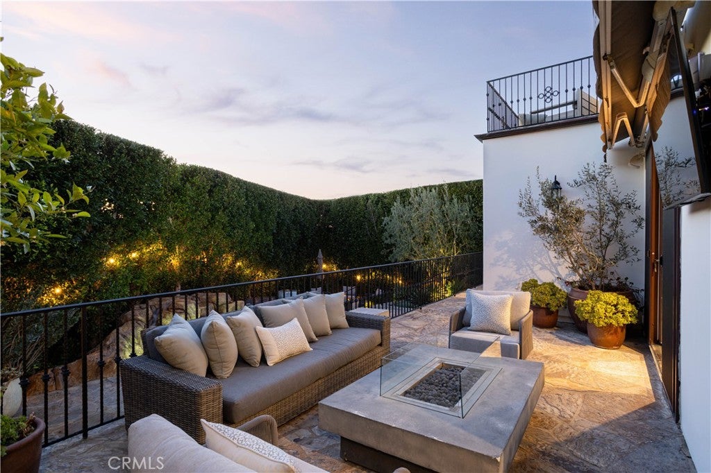 420 De Sola Terrace, Corona Del Mar CA 92625 - Photo 41