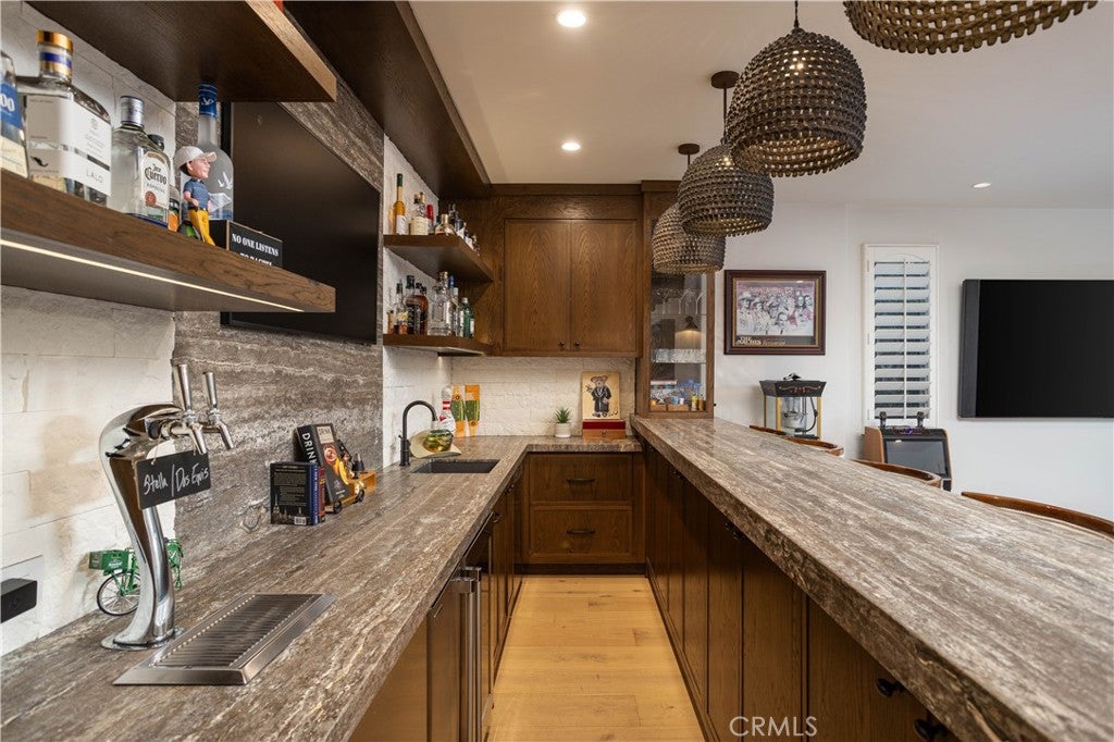 420 De Sola Terrace, Corona Del Mar CA 92625 - Photo 28