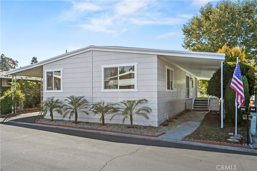 24001 Muirlands Blvd 315