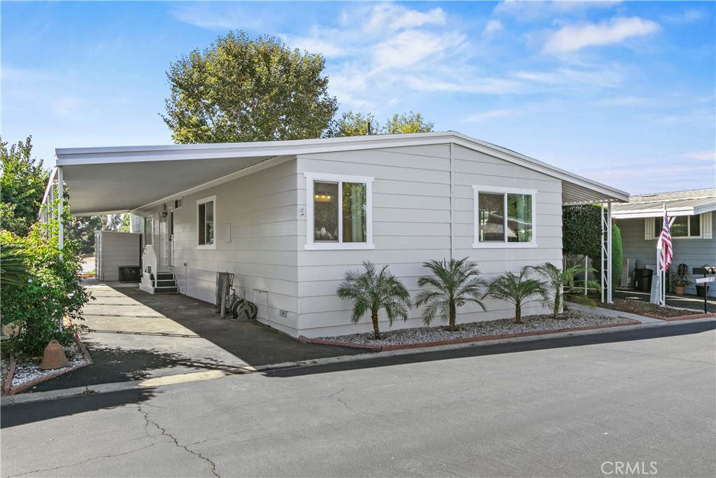 24001 Muirlands Blvd 315