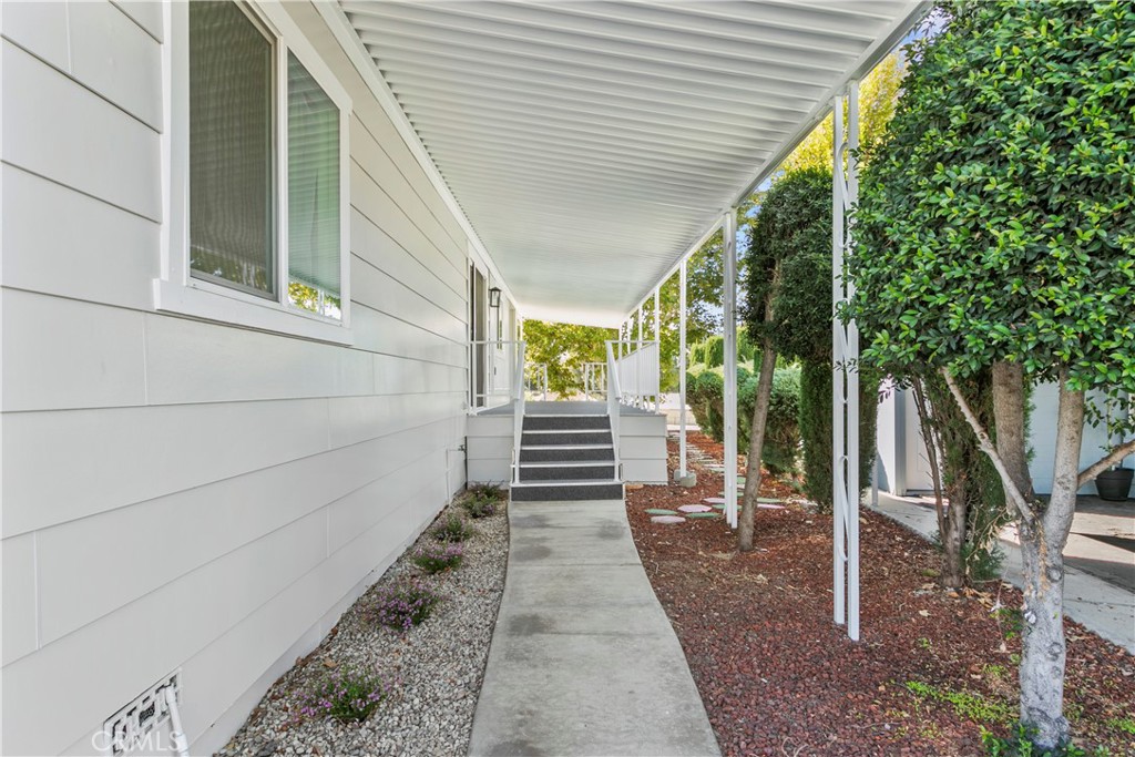 24001 Muirlands Blvd 315